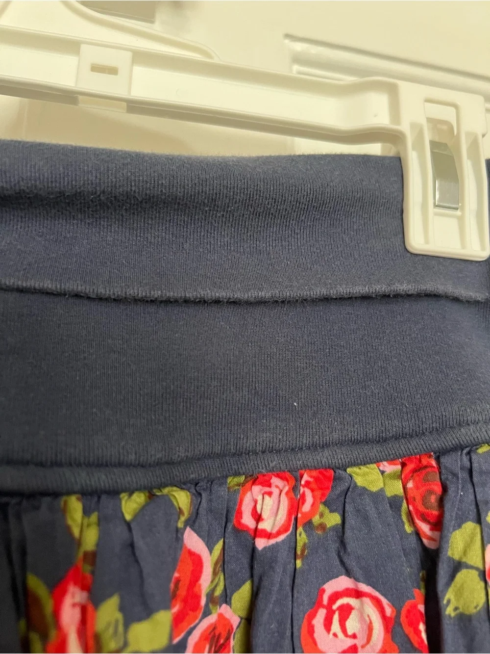Mini Boden Navy Skirt with Red Rose Print